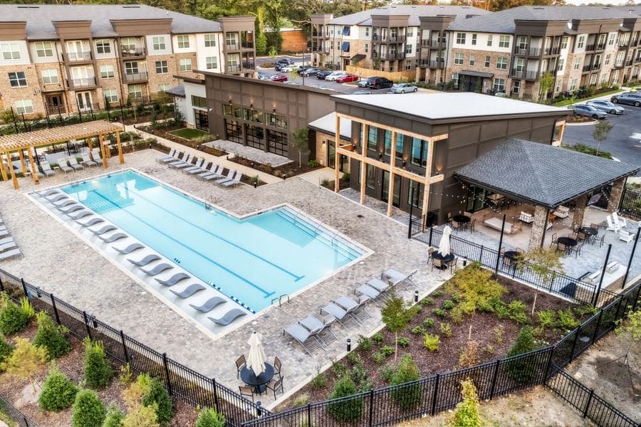 BR Parkview Multifamily, DST