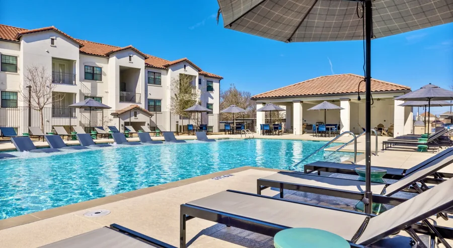 Carriage Homes on the Lake apartment community pool, Garland, Texas