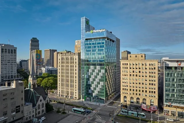 NLC Financial Service HQ DST